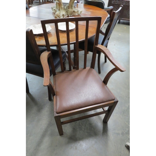 2191 - An Edwardian oak desk elbow chair