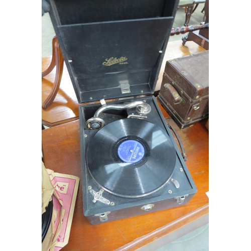 2209 - A 1950's selecta portable gramaphone