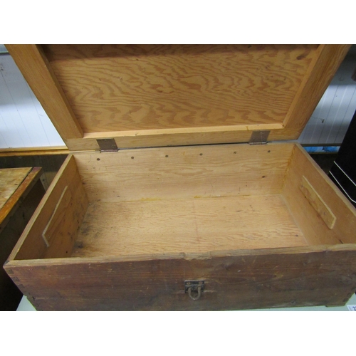 2262 - A pine tool box stamped GRV1 1942   (R)  £30