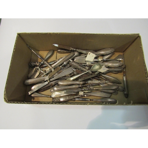 4322 - A quantity of silver handled manicure tools   (R) £50