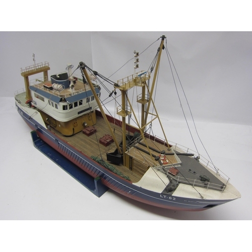 8431 - A wood and fibre glass kit built model beam trawler ship 'St. Martin, LT-62, Lowestoft', finished in... 