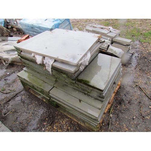 3235 - A pallet of porcelain paving  (E)  £30-50