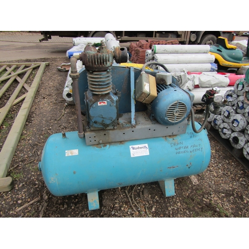 3226 - A Rodwell air compressor.  DTI Failure: Please see information pages  (E)  £60-80