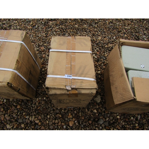 3304 - A box of ten unused key safes (E)  £20-30