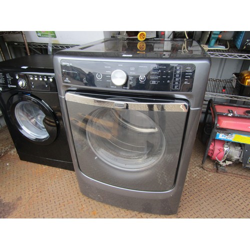 3215 - A Maytag Maxima XL 110v American tumble dryer