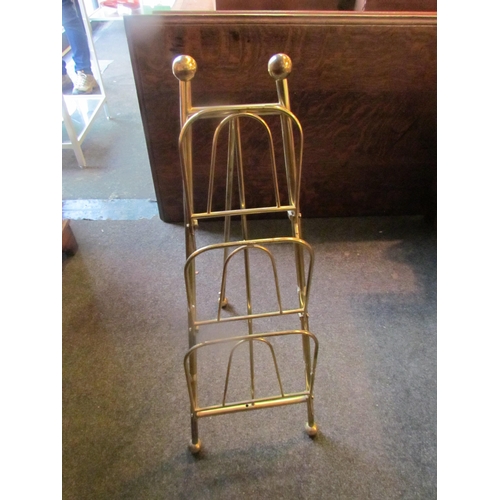 1009 - A country house/hotel brass newspaper stand, 84cm tall