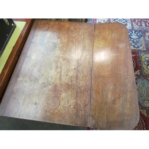 1127 - A 19th Century mahogany Pembroke table with single end drawer, on turned legs