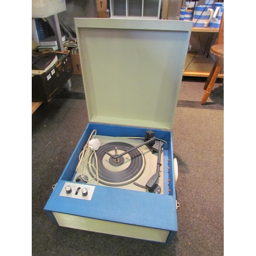 1141 - A 1970's Dansette record player, blue case