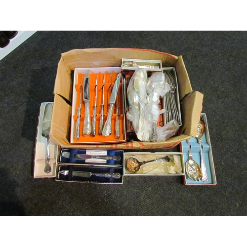 1222 - A box of mixed cutlery, mainly boxed