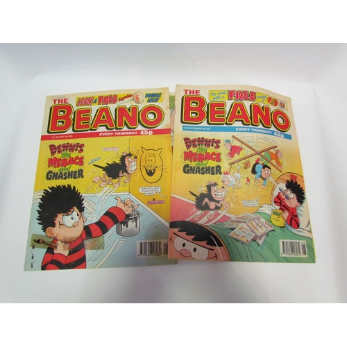 1230 - A collection of Beano comics