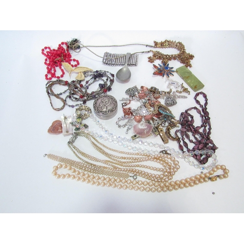 1249 - A bag of assorted jewellery