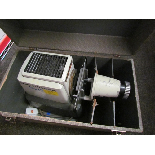 1406 - A vintage slide projector