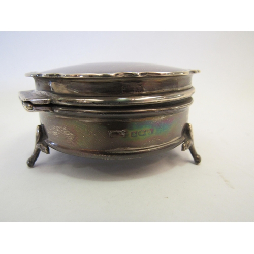 1324A - A silver cigarette box of plain form together with a footed bijouterie box with pie crust top (2)