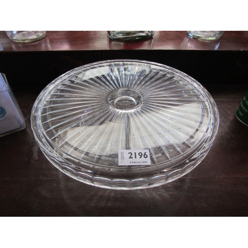 2196 - A glass cake stand