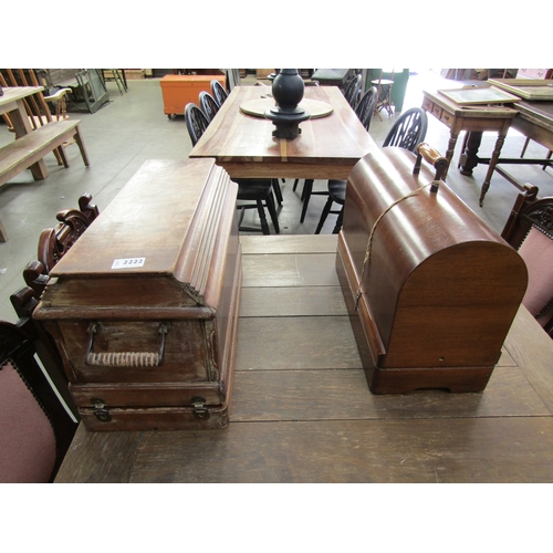 2222 - Two cased Singer sewing machines