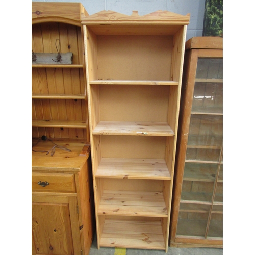 2282 - A pine full height open bookcase five shelves