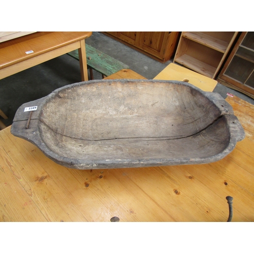 2289 - A rustic timber trough