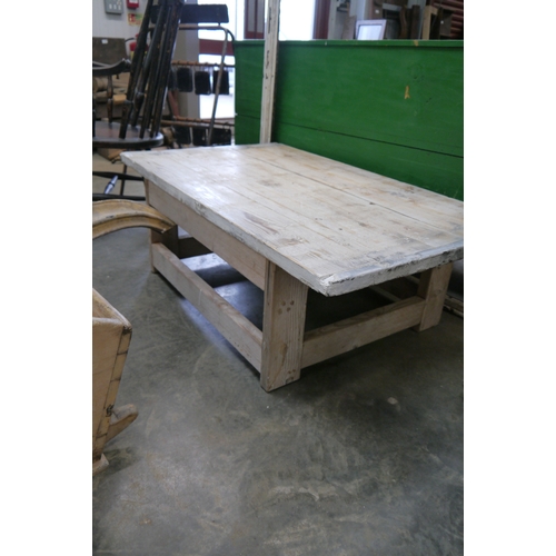 2010 - A rustic pine coffee table