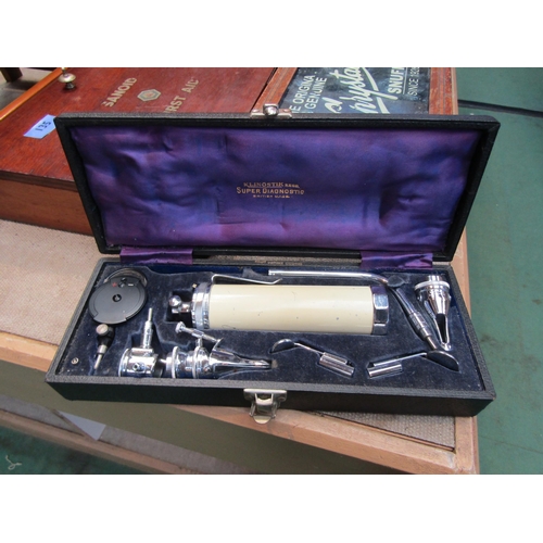 5153 - A cased Ophthalmoscope