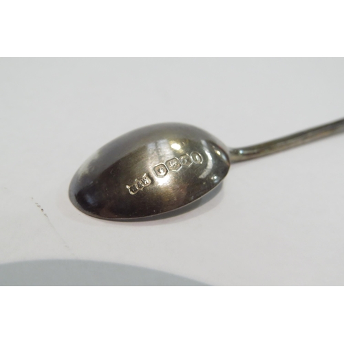 4354 - A cased set of six silver coffee bean spoons and a silver teaspoon