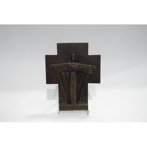 4361 - An Art Deco bronze religious Christ altar cross, 15cm long