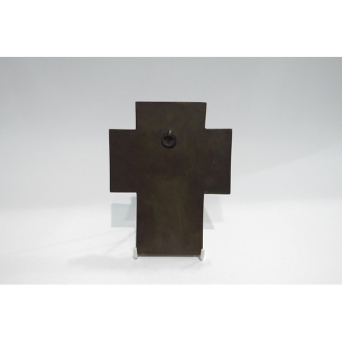 4361 - An Art Deco bronze religious Christ altar cross, 15cm long