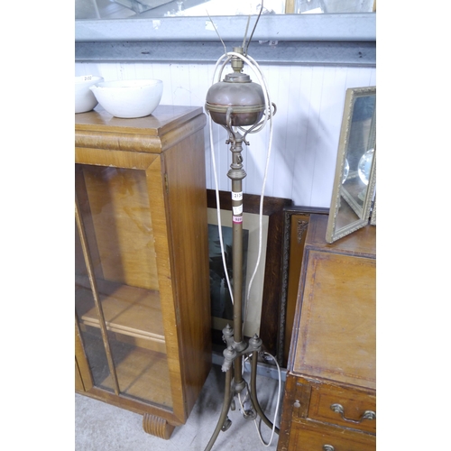 2134 - A Victorian standard oil lamp converted to electricity