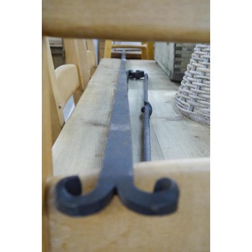 2285 - A hand made wrought iron kitchen hanging rail, 278cm     (R) £40