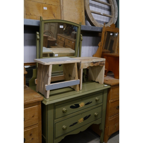 2317 - A green painted dressing chest     (E) £20-30