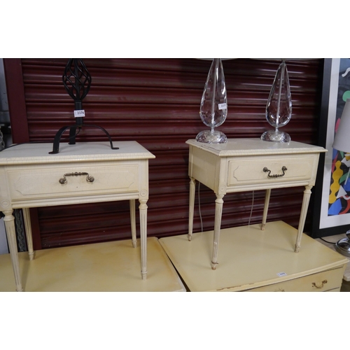 2378 - A pair of French crackle glazed top bedside cabinets with drawers on fulted legs