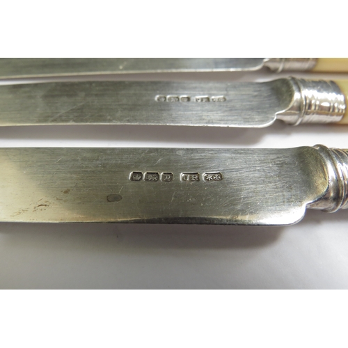 6468 - A set of six silver bladed butter knives with ivorine handles, Sheffield 1916, makers mark J.R