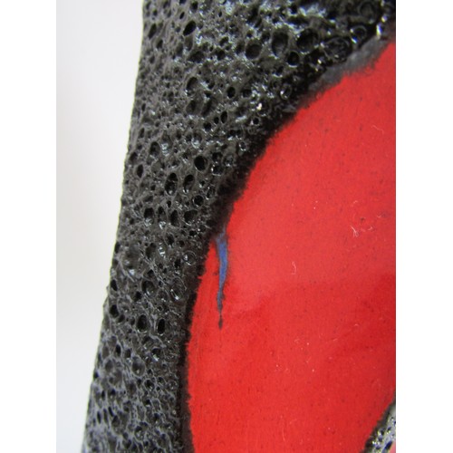 9132 - A Roth Keramik West German Fat Lava vase in red and black volcanic glazes. 25cm high  (C)