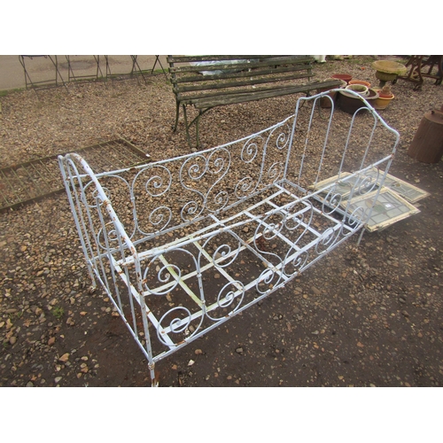 3296 - A child's iron bed frame