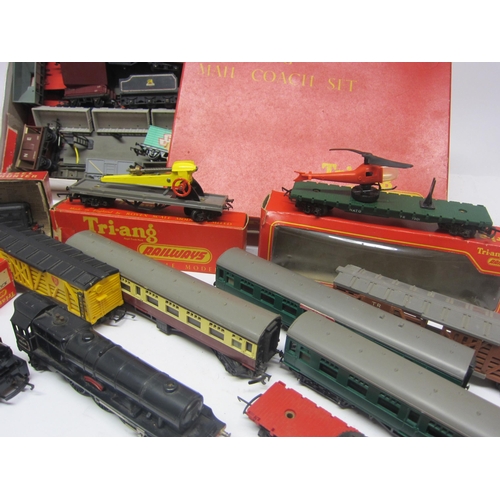 8500 - A collection of boxed, loose and playworn Triang 00 gauge model railway locomotives, rolling stock a... 