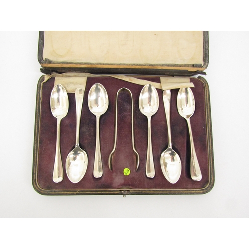 6479 - A set of six Mappin & Webb silver teaspoons with tongs, Sheffield 1916/1917, 97g  (R)  £30