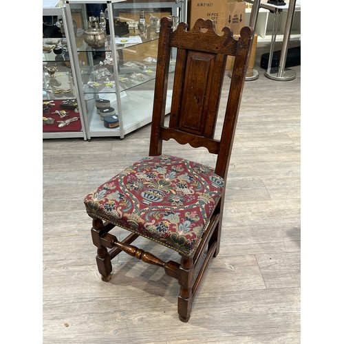 6160 - A set of 10 (8+2) 17th Century style oak high-back dining chairs, panelled back, upholstered seats, ... 