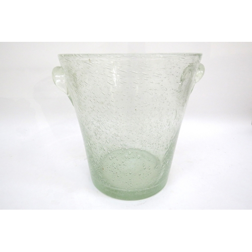 6130 - A bubble glass champagne bucket 23cm tall x 22cm diameter