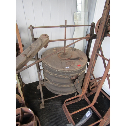 3430 - A set of Alldays & Onions blacksmith bellows