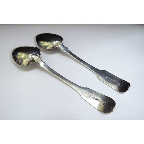 6374 - A pair of Thomas Wallis (II) & Jonathan Hayne silver serving spoons, London 1810, 158g