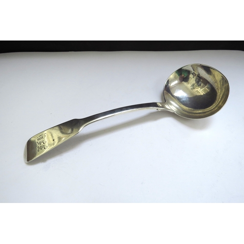 6376 - A James Beebe silver sauce ladle, London 1833, 58.2g