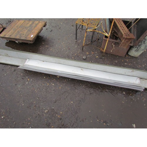 3448 - A quantity of galvanised ridge