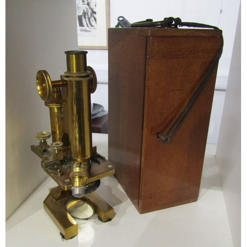 6175 - R & J Beck Ltd., London 25059 microscope