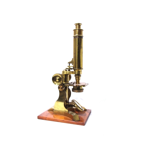 6185 - A James How, London, microscope  (R)  £100