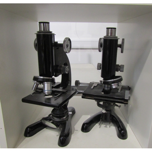 6186 - Two Beck London microscopes model 33380 and 21548  (E)  £30-40  GROUP