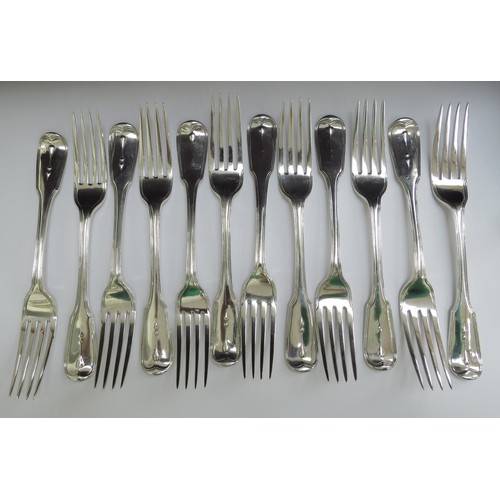 6421 - A matched set of twelve silver dinner forks including 7 Chawner and Co London and five others, all w... 