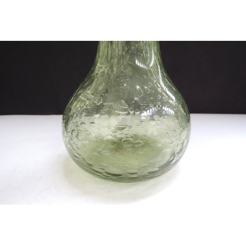 6358 - A Kimball and Durand Art Glass Company adventurine Clutha vase C1925 with etched K107 mark to base, ... 