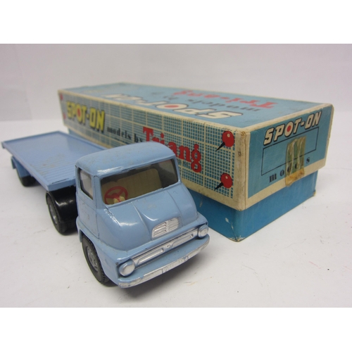 8111 - A Triang Spot-On 111A/O.T diecast model Ford Thames Trader with Flat Float and Log Load, finished in... 