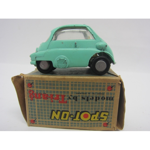 8098 - A Triang Spot-On 118 diecast model BMW Isetta in turquoise with cream interior, in original blue car... 