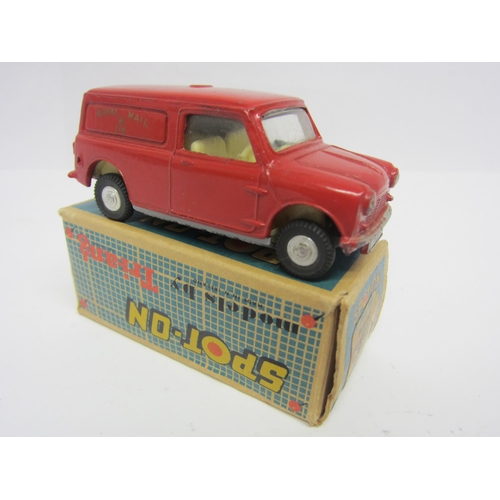 8108 - A Triang Spot-On 210/1 diecast model Morris Royal Mail Mini-Van in red with cream interior, in origi... 