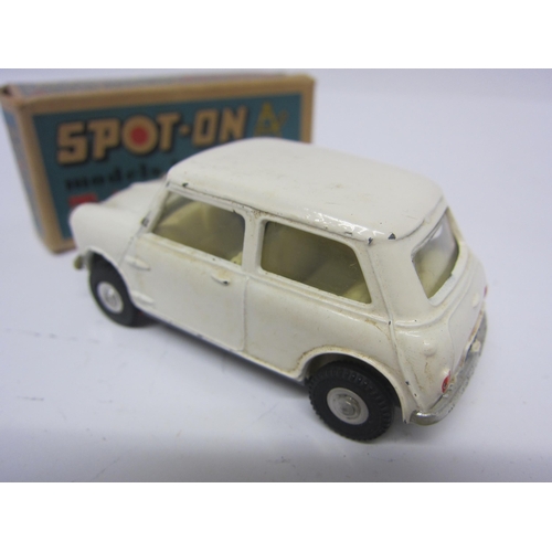 8107 - A Triang Spot-On 211 diecast model Austin Seven in cream with cream interior and black plastic steer... 